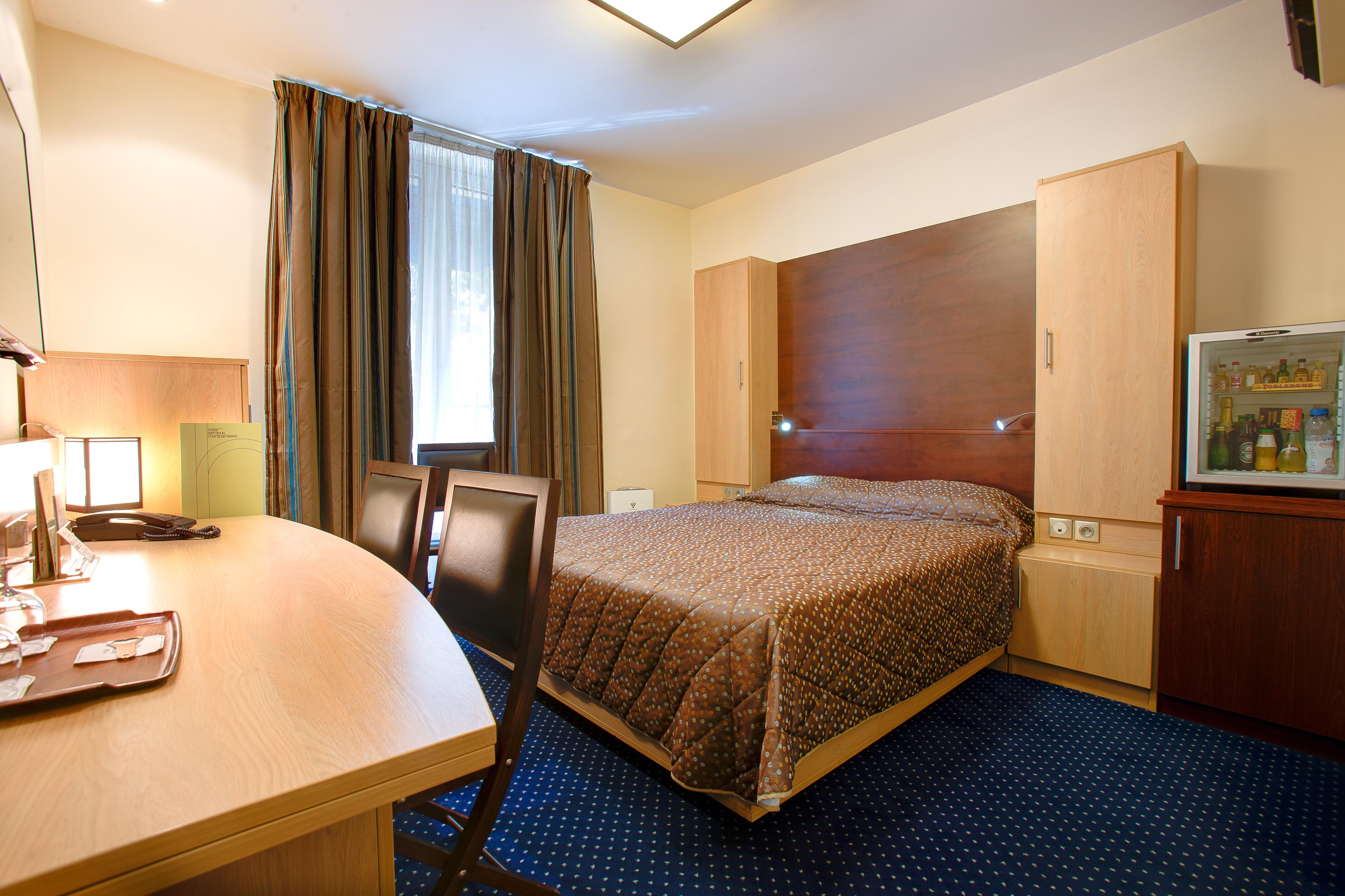 Hotel Terminus Montparnasse Paris Dış mekan fotoğraf