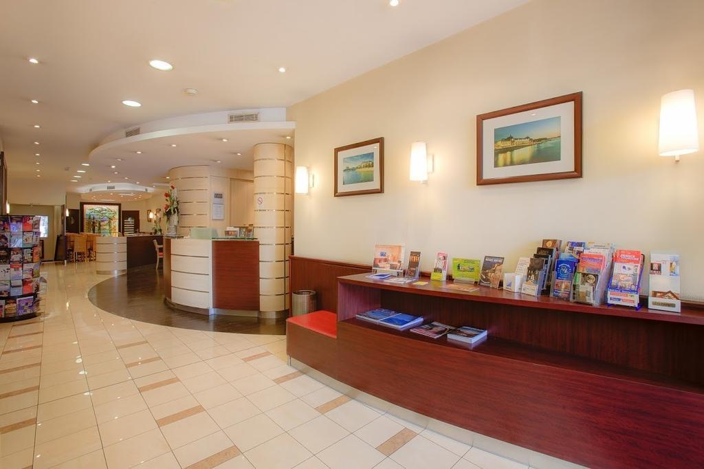 Hotel Terminus Montparnasse Paris Dış mekan fotoğraf